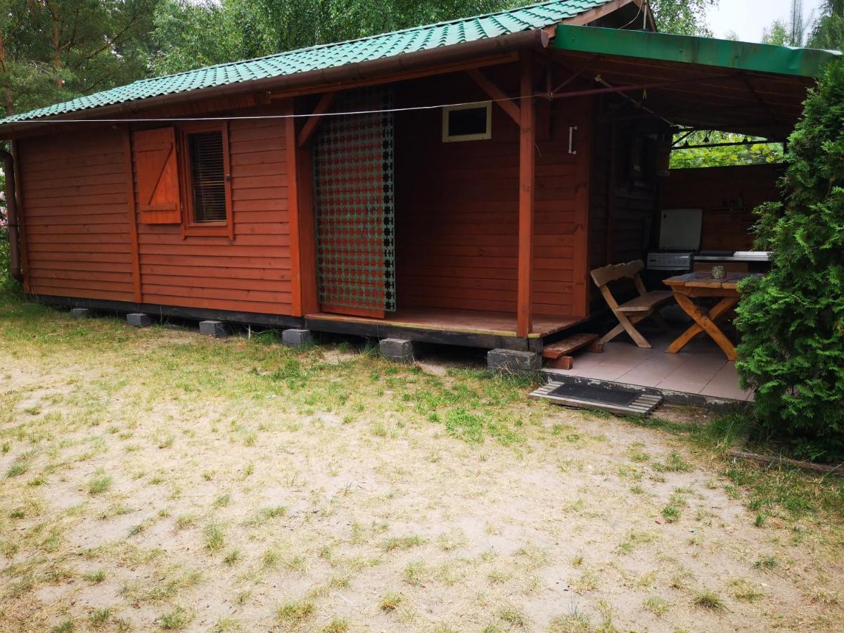 Domki Na Jeziorem Wilczynskim: Lakeside Cottages with A/C Zygmuntowo  Exterior photo